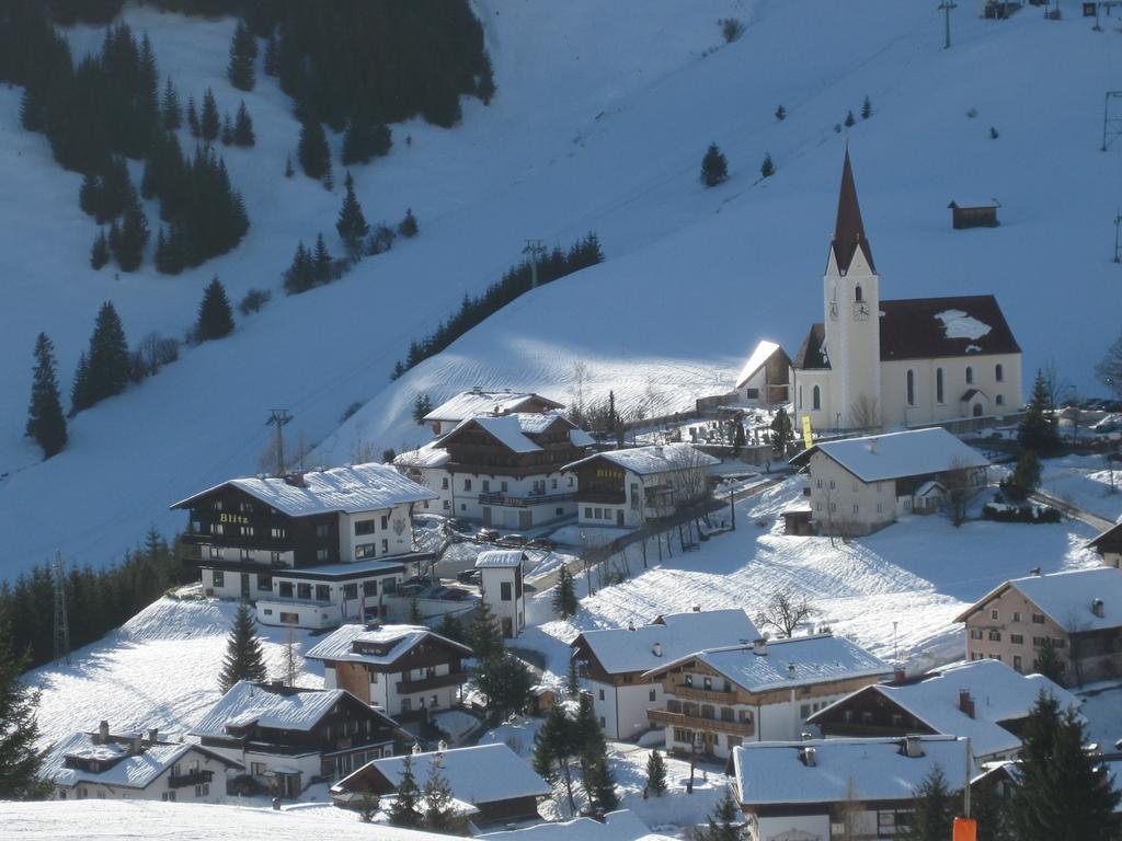 Hotel Witt Berwang Exterior foto